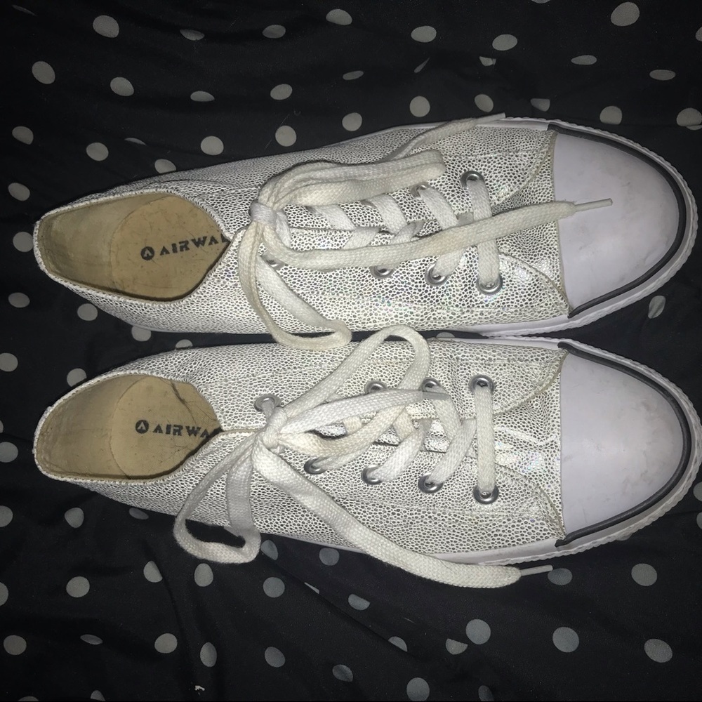 WOMEN’S size 11 Airwalk shoes